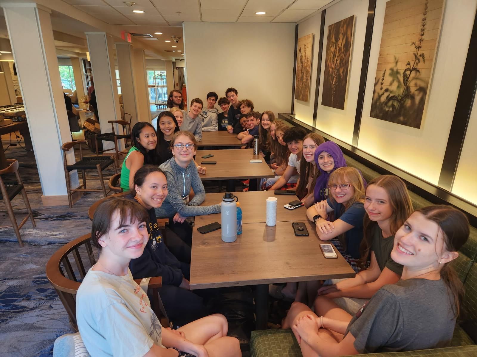 teamdinner.jpg